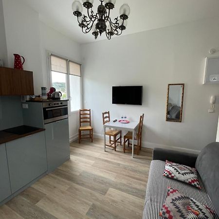 Port De Carry Le Rouet Apartment Exterior photo